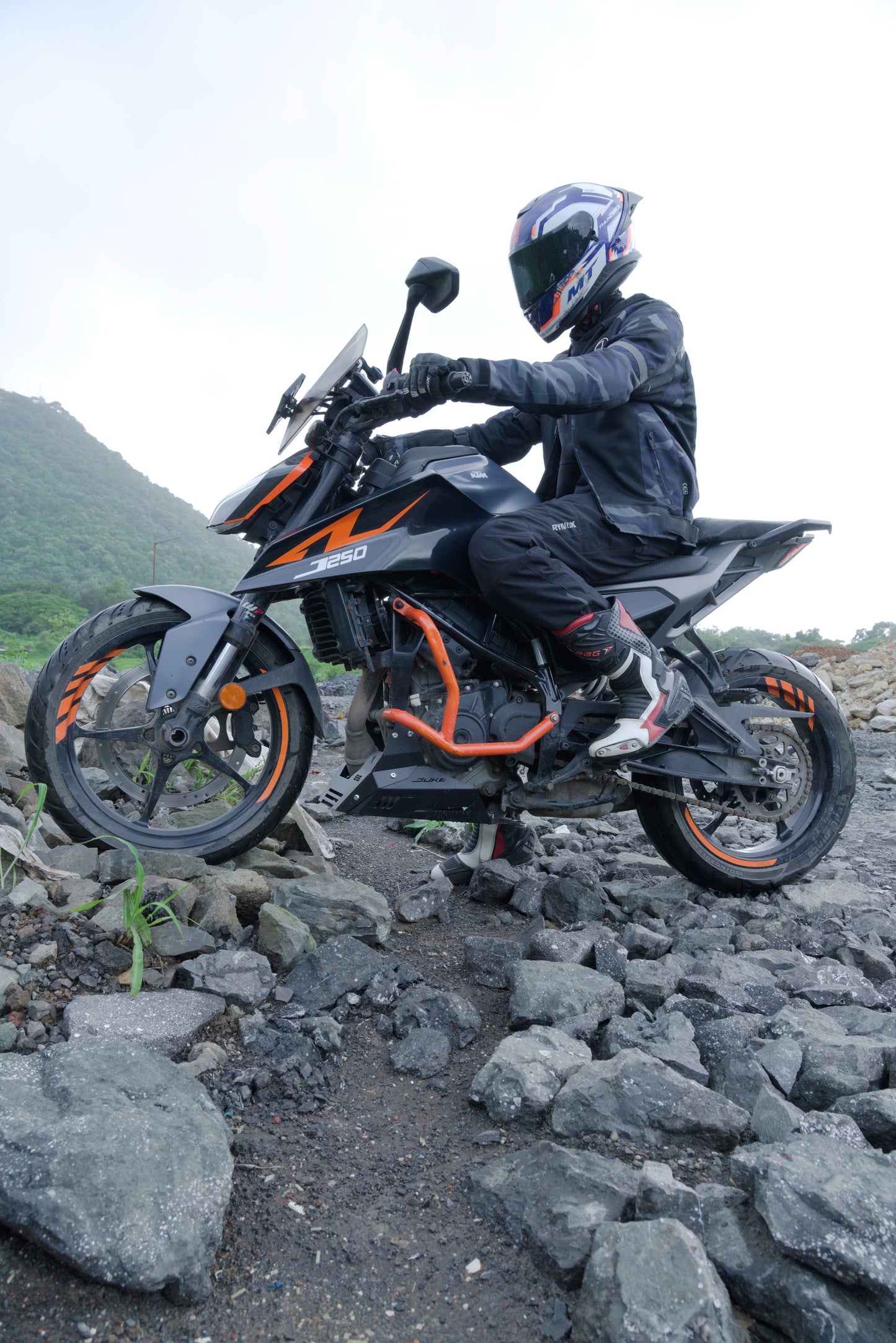 Rogue 2.0 – KTM Duke Gen3 390/250 Belly pan/ Sump guard/ Spoiler