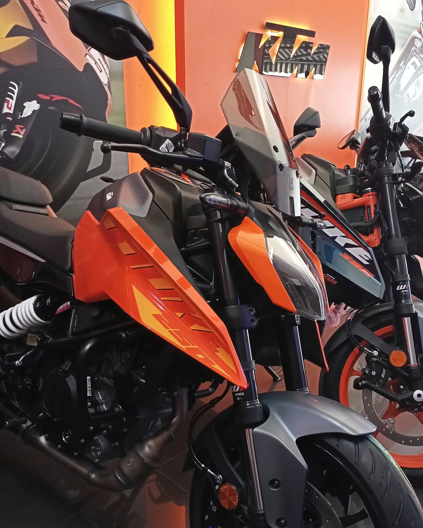 KTM DUKE 250 GEN-3 K1 WINDSCREEN